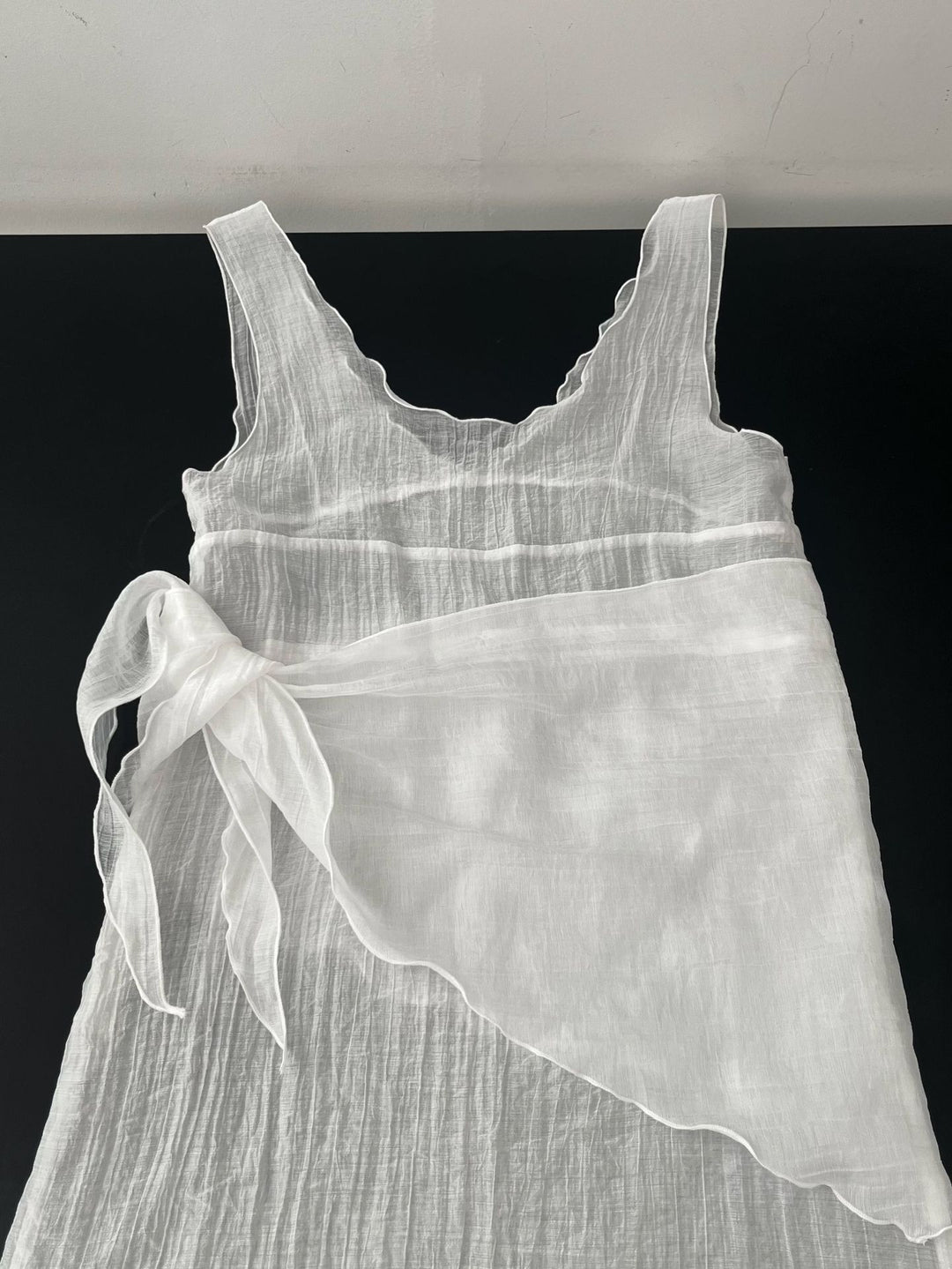 スカーフ付きテクスチャーワンピース