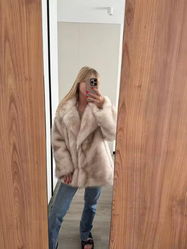 オーバーサイズフェイクファージャケット