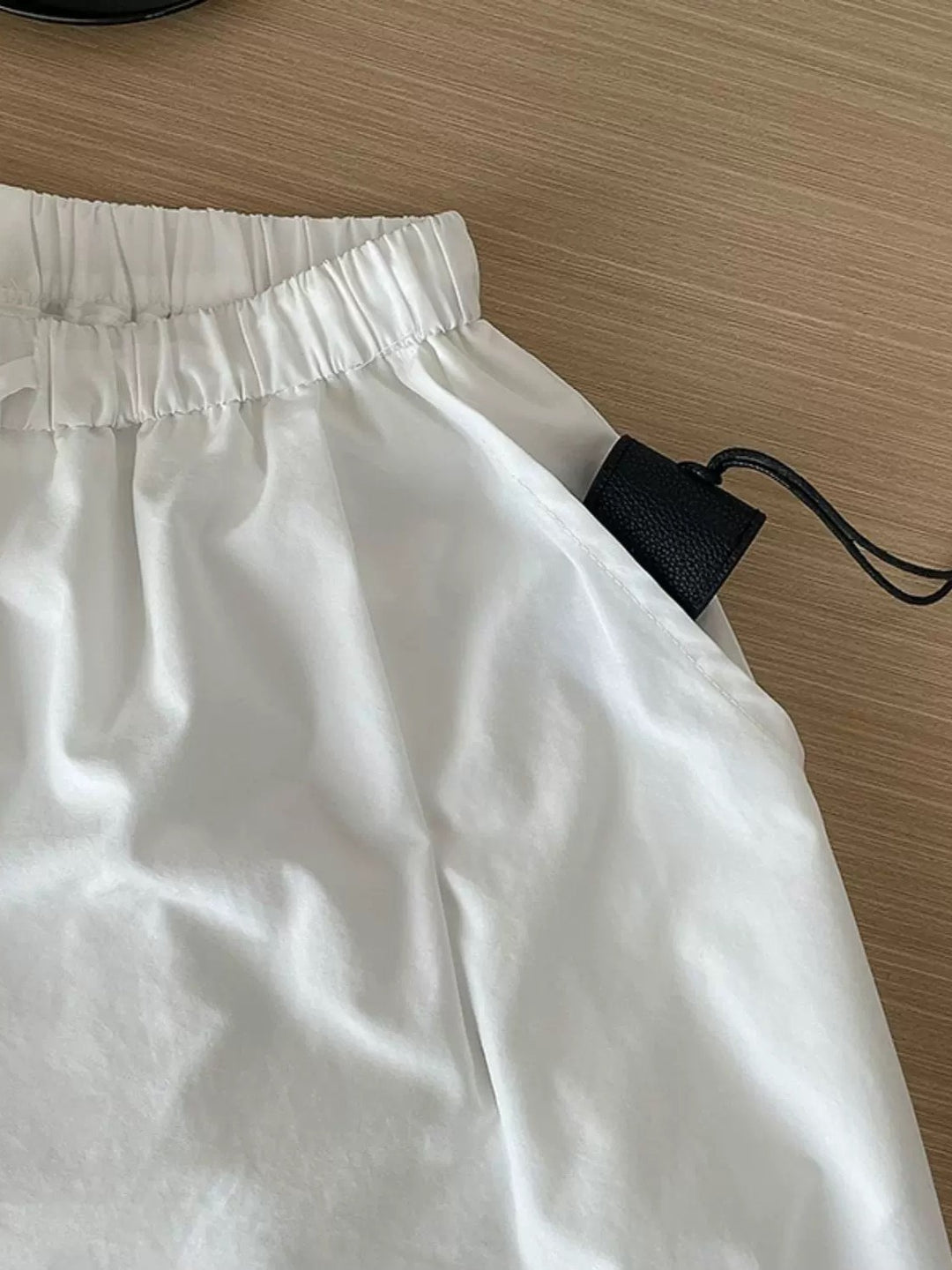 裾レースバギーリラックスパンツ