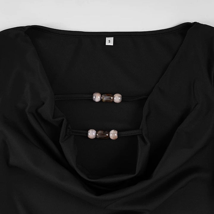 ビーズ付きディープネックボディースーツ