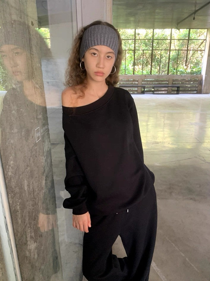 オフショルスウェットセットアップ