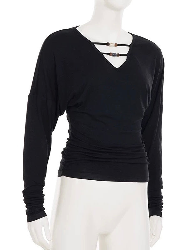 ビーズ付きVネックカットソー