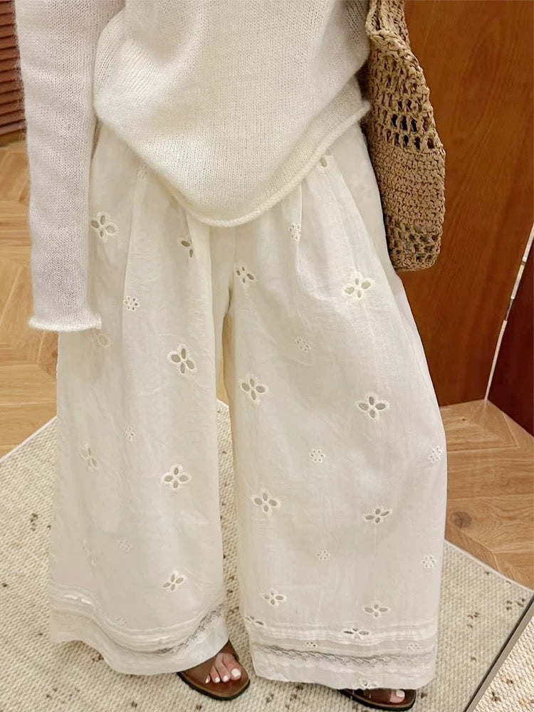 フラワーカットワーク刺繍コットンワイドパンツ