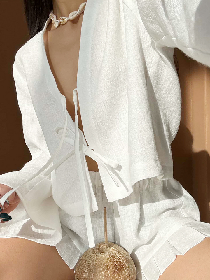 レースアップシャツフリルショートパンツセット