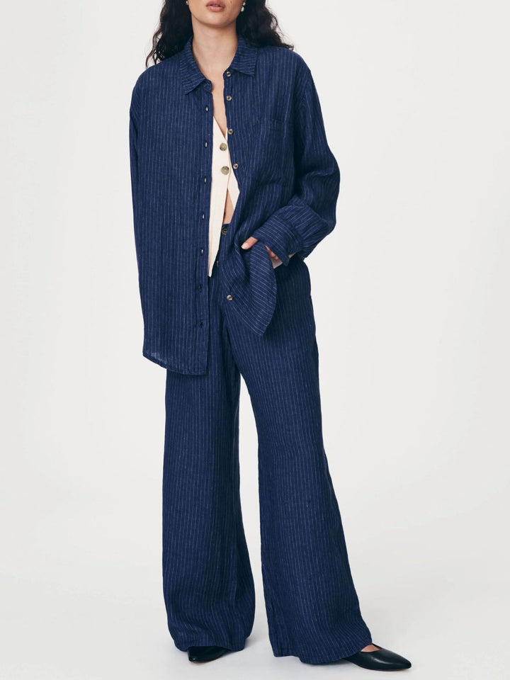 ピンストライプシャツパンツセットアップ