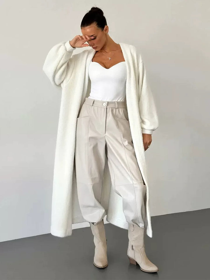 ホワイトニットロングコーディガン