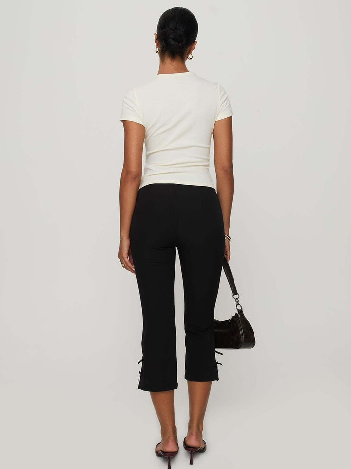 ダブルリボンレギンスカプリパンツ