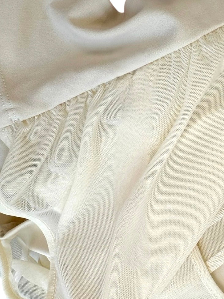 シアーカップイントップス＋フレアレギンスセット