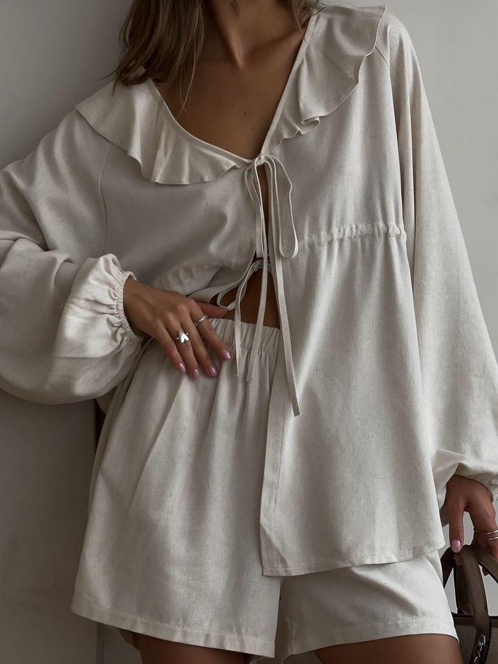 ナチュラルフリルレースアップブラウスショーツセット