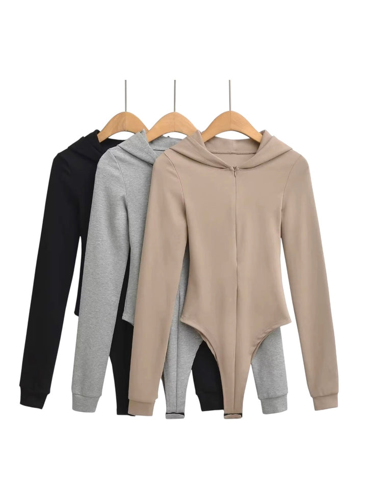 スリムフィットフーディーボディースーツ