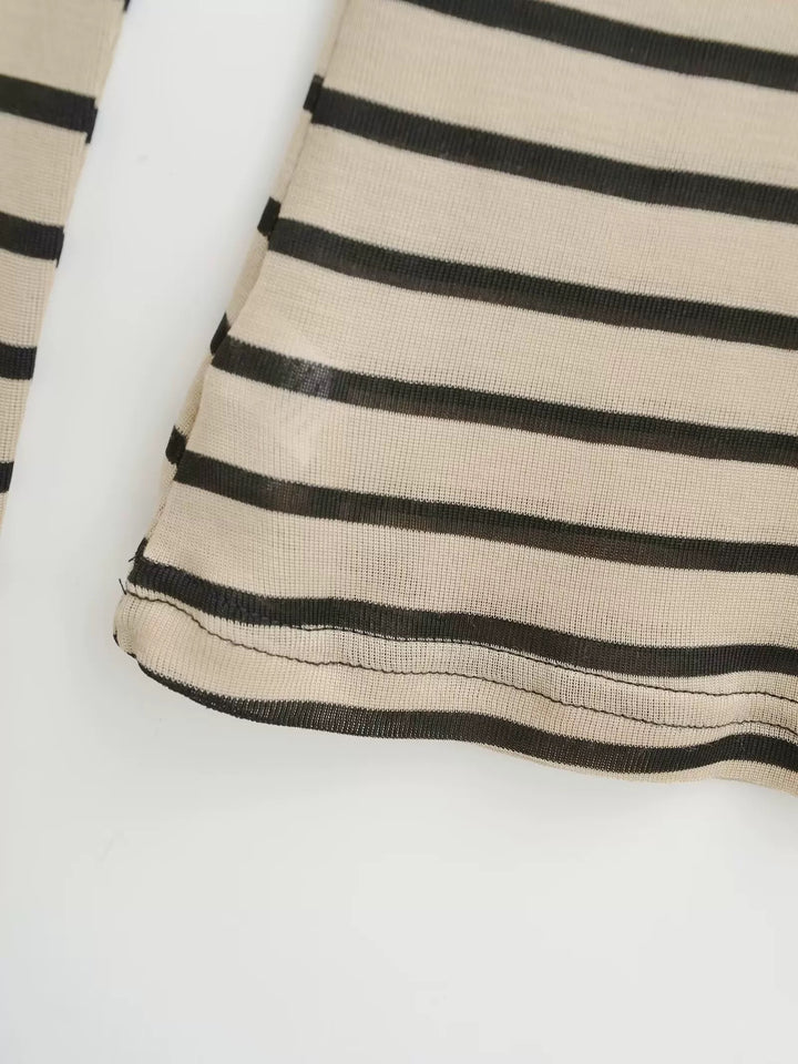 バイアスストライプオフショルカットソー