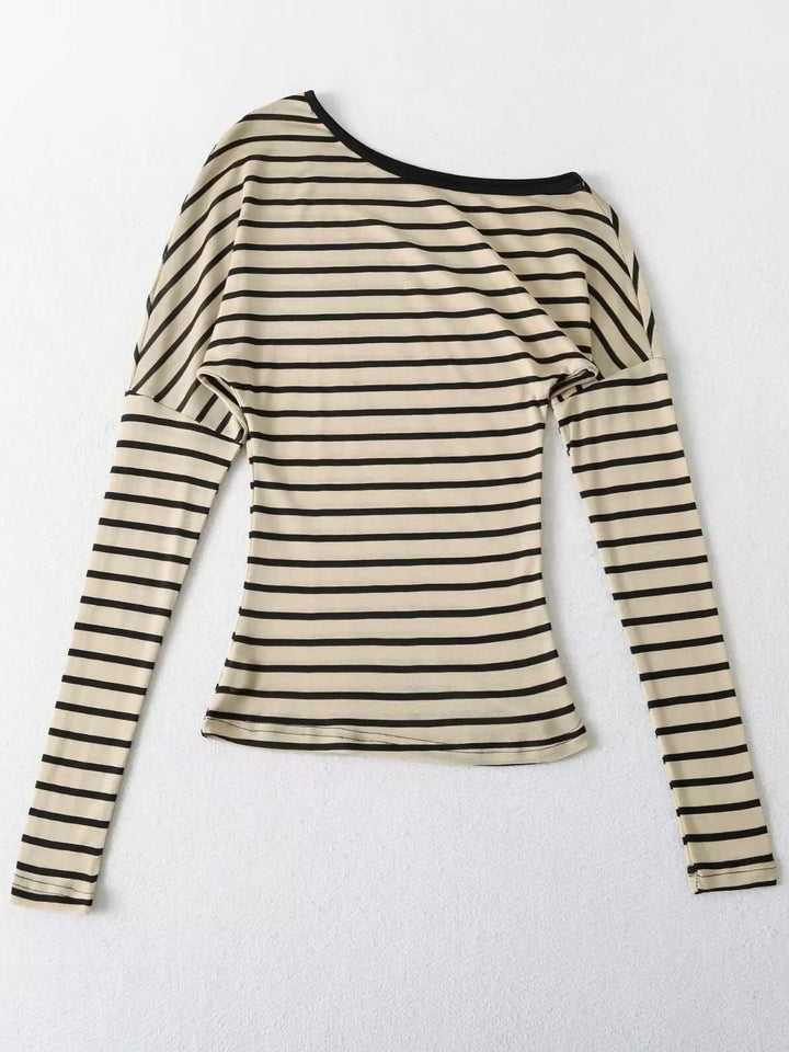 バイアスストライプオフショルカットソー