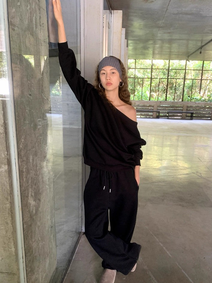 オフショルスウェットセットアップ