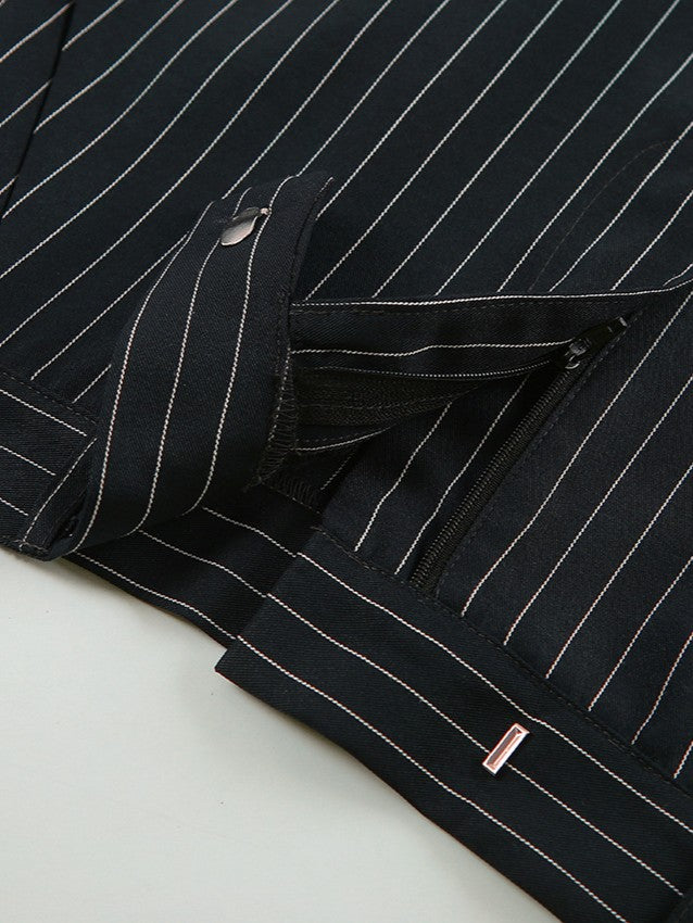 ピンストライプペンシルスリットスカート