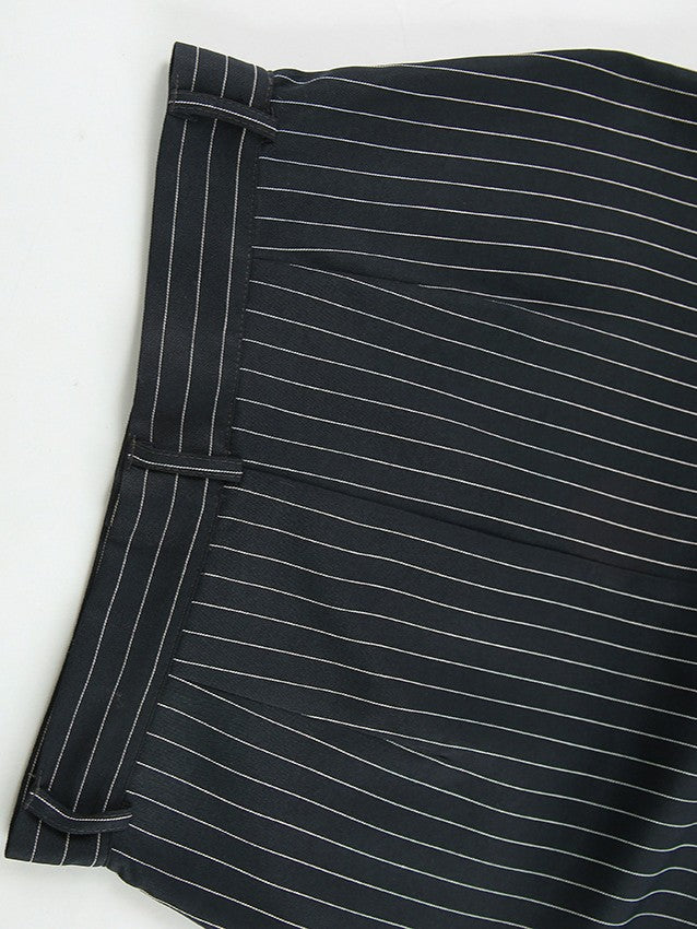 ピンストライプペンシルスリットスカート
