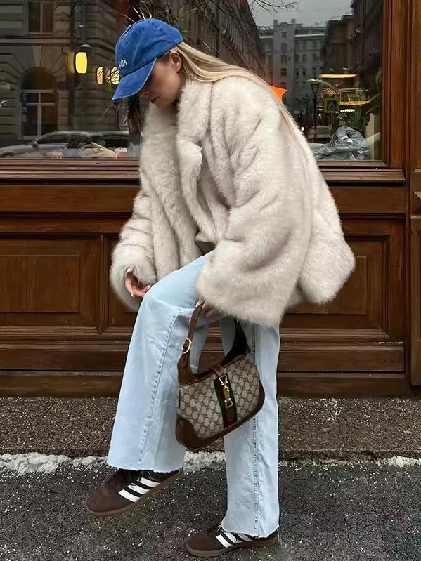 オーバーサイズフェイクファージャケット