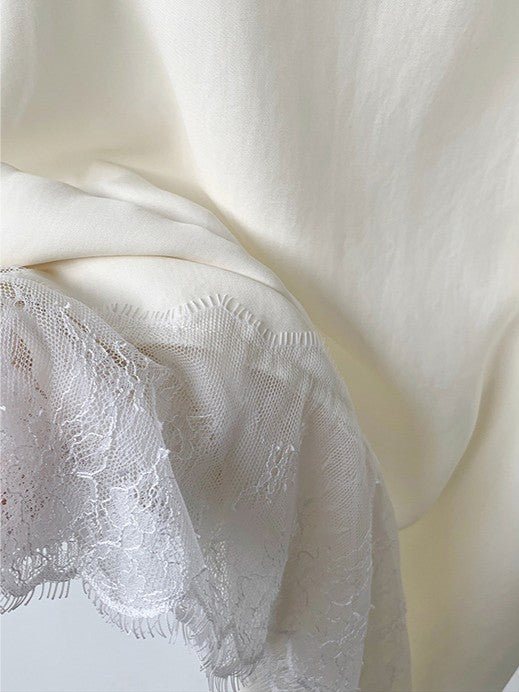 サテンレースワンピース