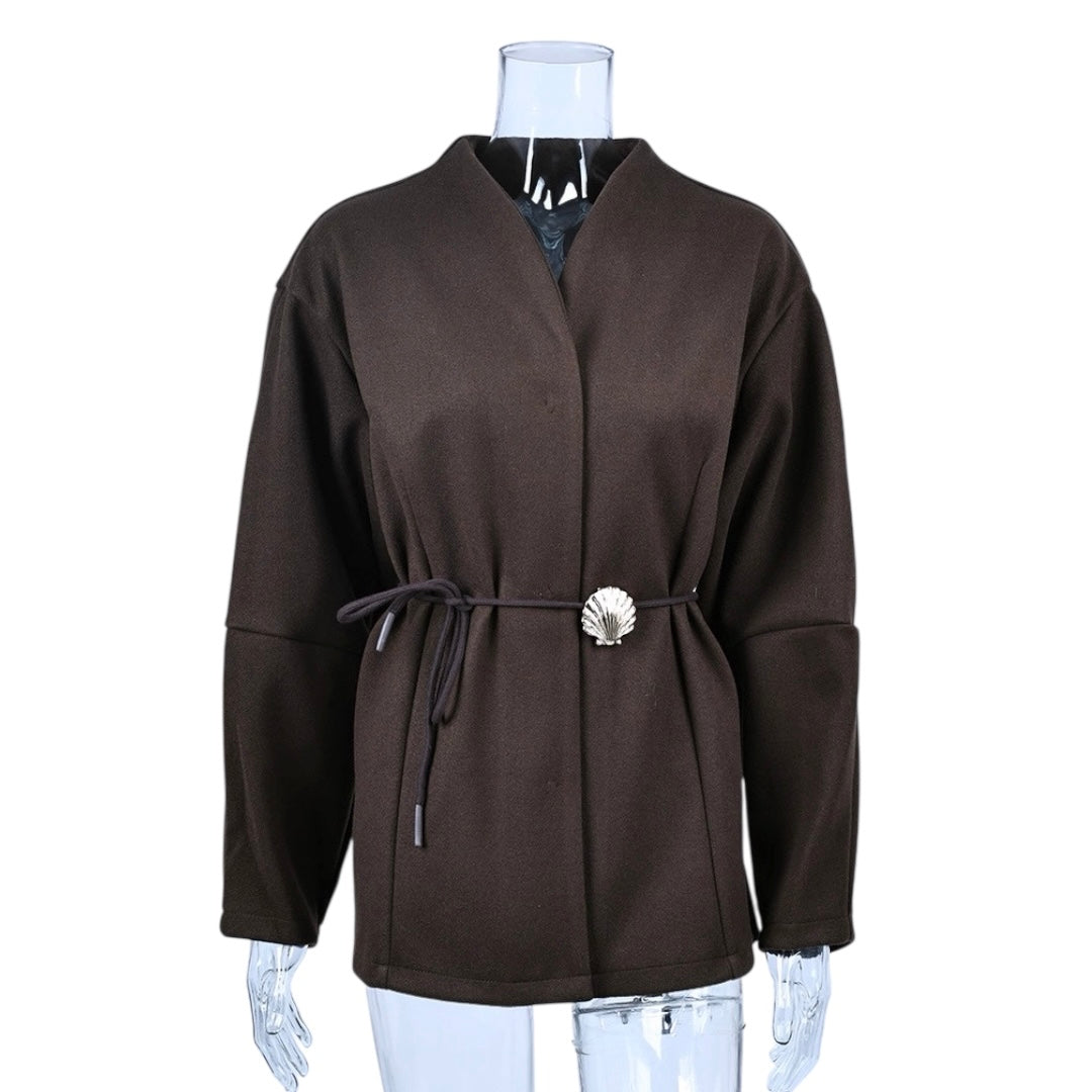 シェルベルト付きノーカラージャケット