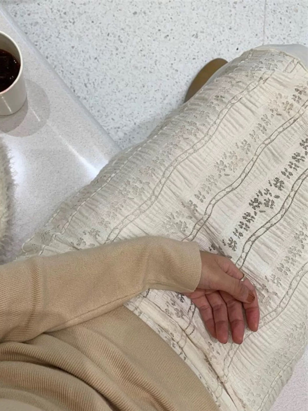 レーススカート付きフレアパンツ