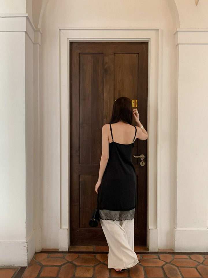 サテンレースワンピース