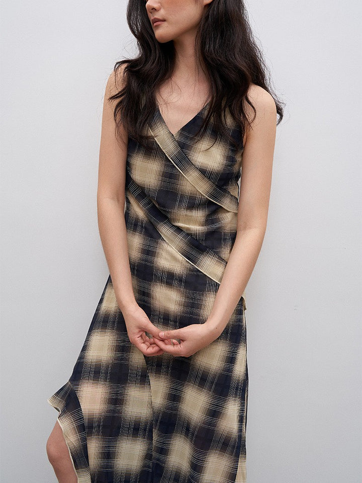 サイドフリルスリットチェックワンピース
