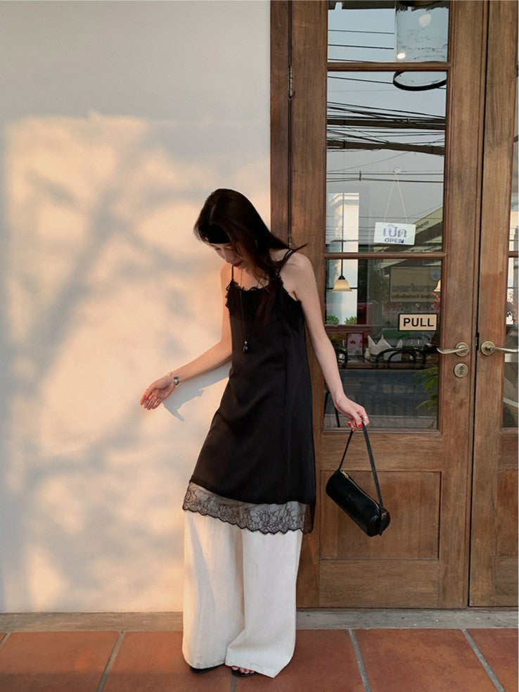 サテンレースワンピース