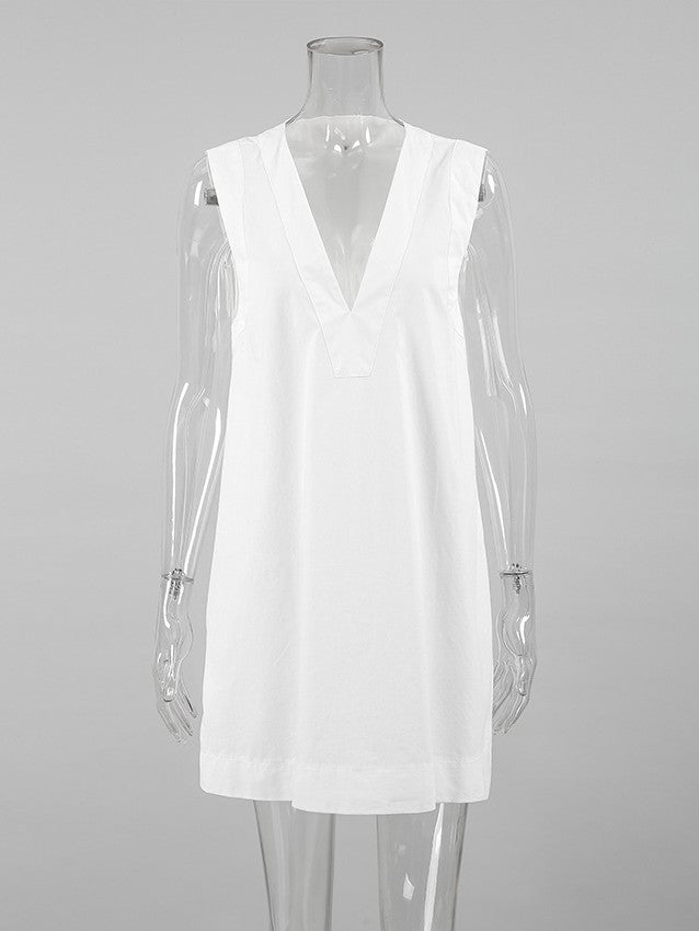 コットンVネックスリーブレスミニワンピース