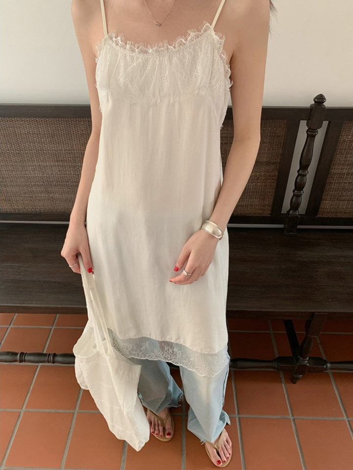 サテンレースワンピース