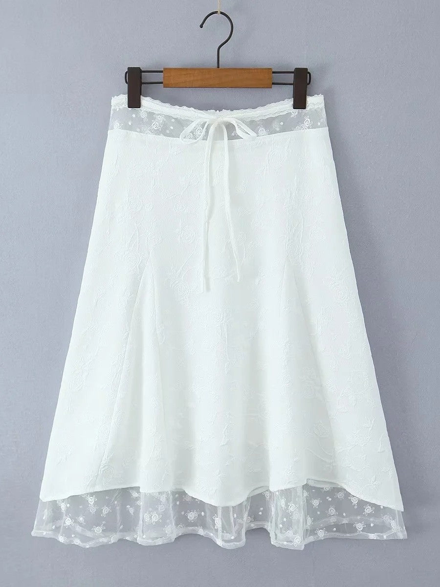 レイヤード風シアーレースミディスカート