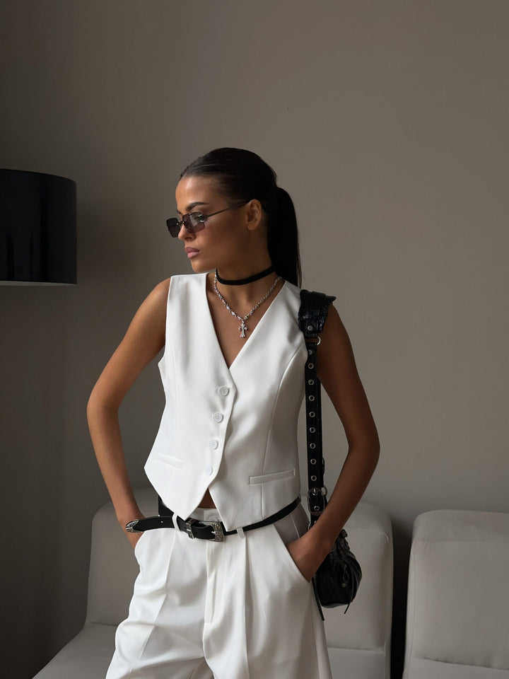 クラシカルベストバミューダパンツセットアップ