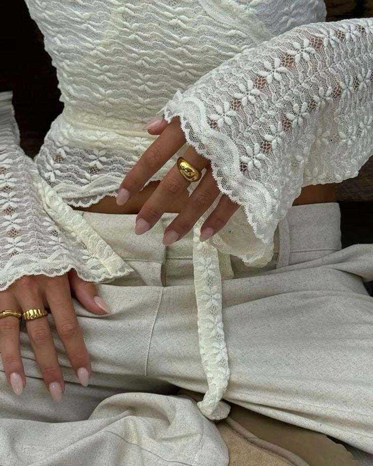 総レースカシュクールトップス