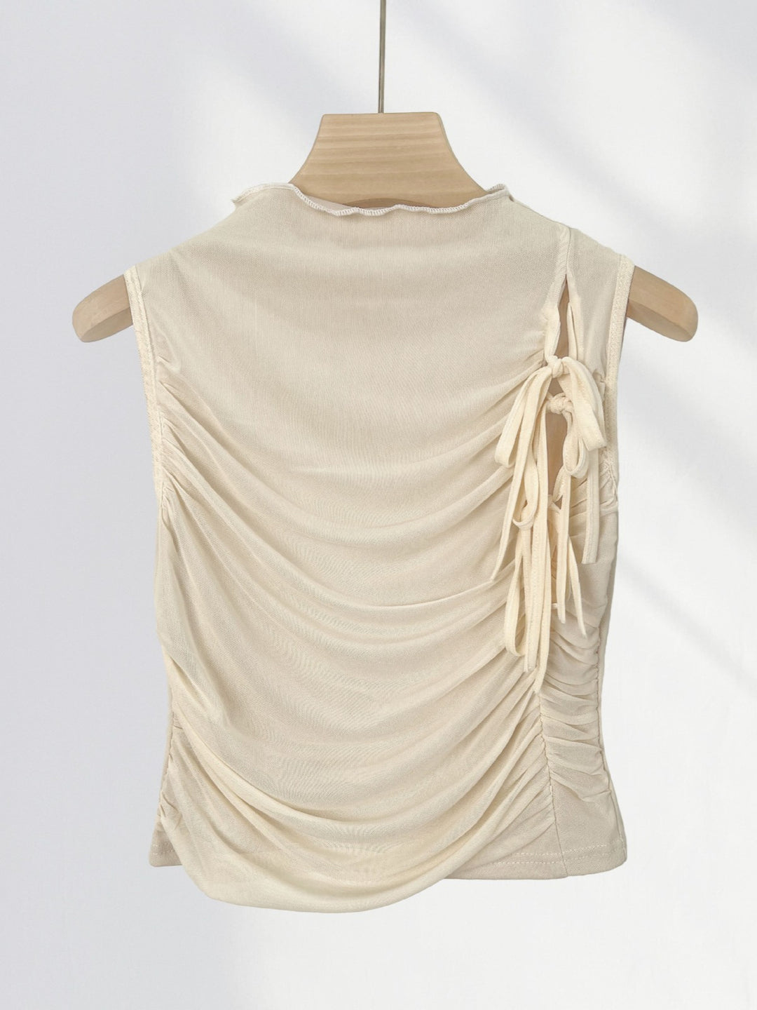 ドレープギャザーリボンチュールタンクトップ