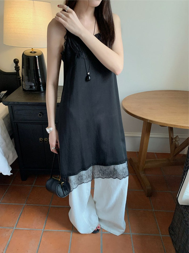 サテンレースワンピース