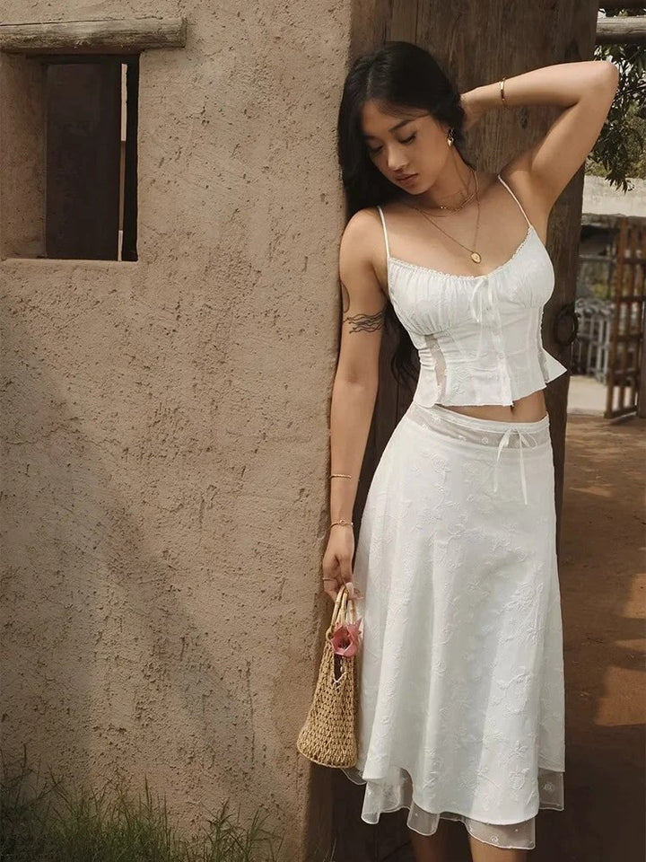 レイヤード風シアーレースミディスカート