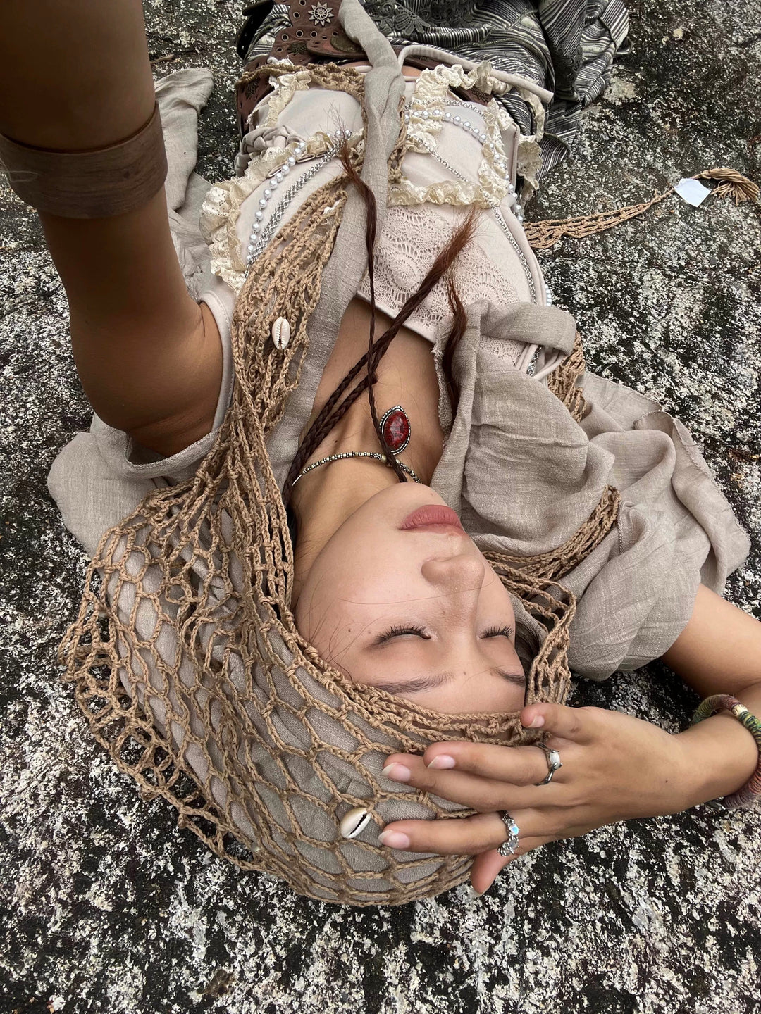 貝殻付きクロシェ大判ストール