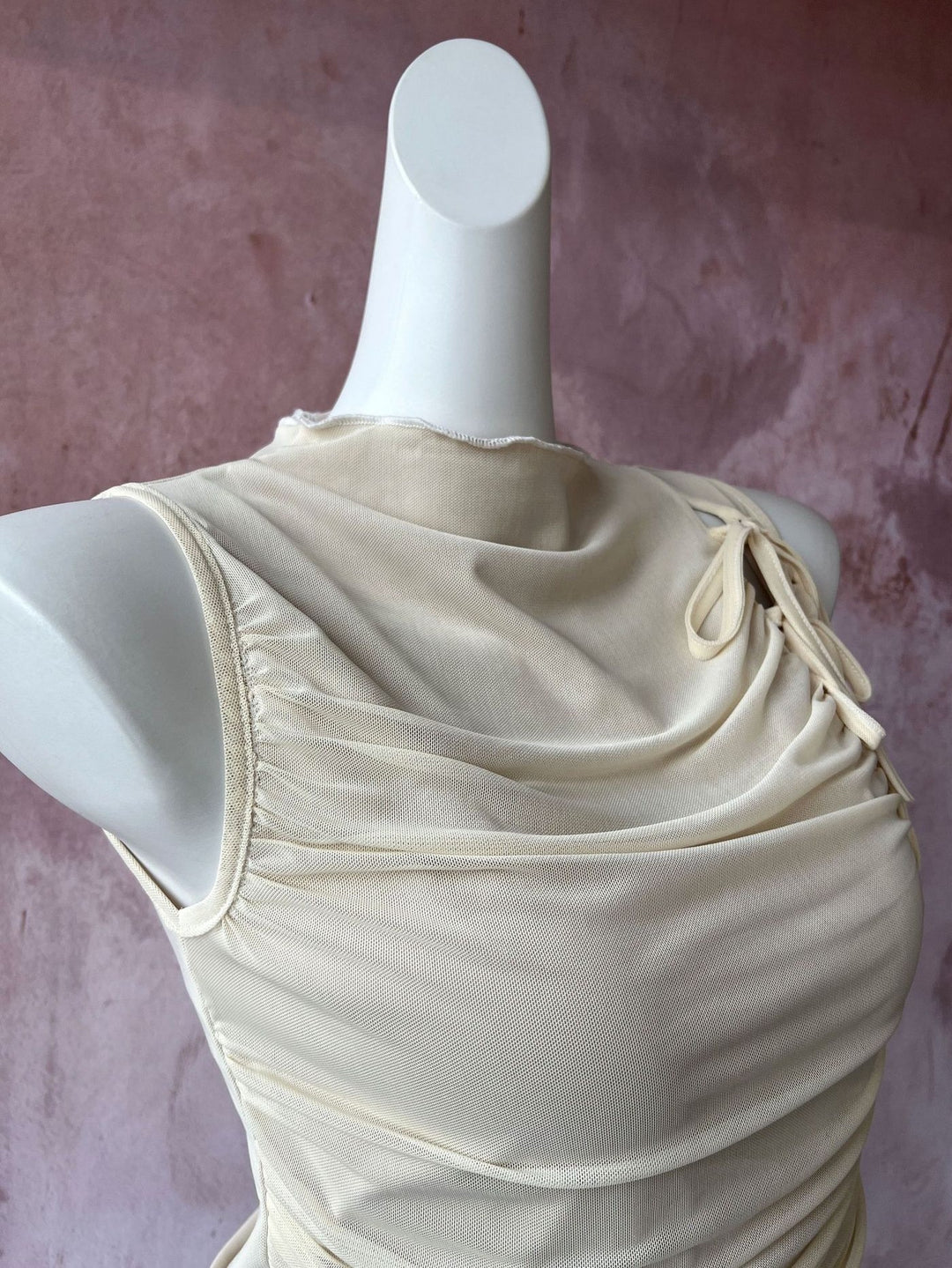 ドレープギャザーリボンチュールタンクトップ