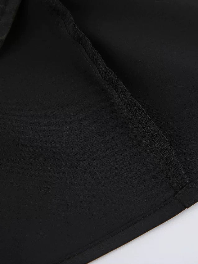 サテンポケット付きワンピース