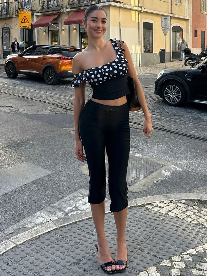 サイドスリットヘムカプリパンツ