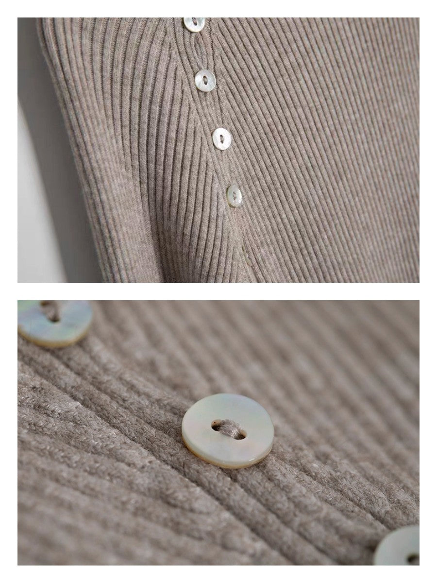 サイドシェルボタンリブニットトップス