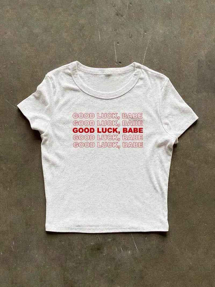 GOOD LUCK BABE グラフィックロゴプリントTシャツ