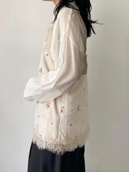 【 Select 】ベロアフラワー刺繍レーストリムキャミソール