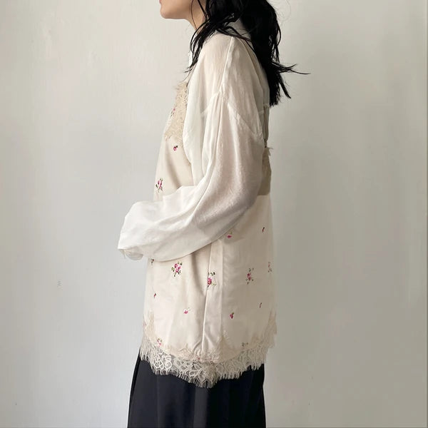 【 Select 】ベロアフラワー刺繍レーストリムキャミソール