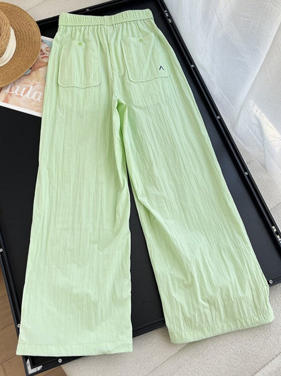 ワッシャーパラシュートパンツ