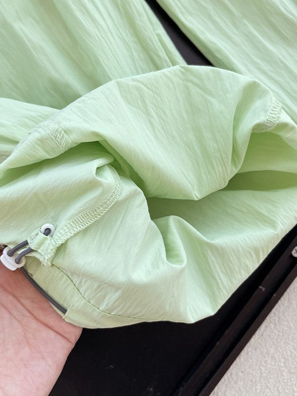 ワッシャーパラシュートパンツ