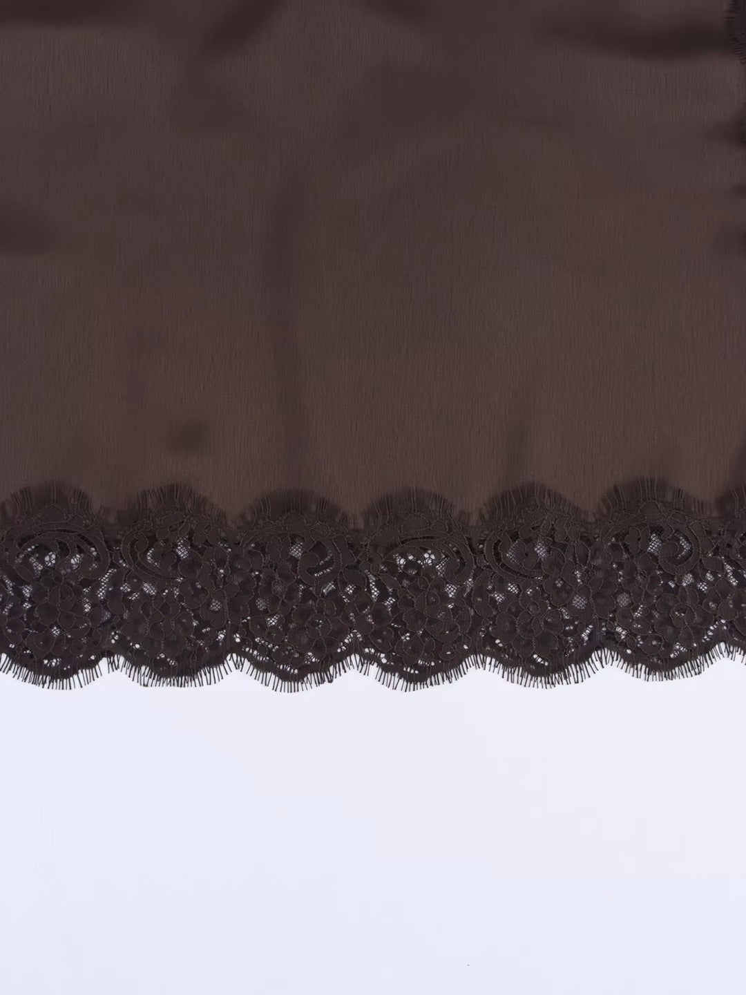 レーストリムサテンキャミソールトップス