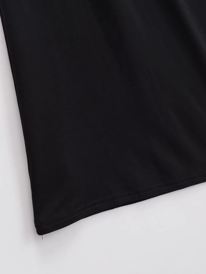 アシンメトリードレープスカート