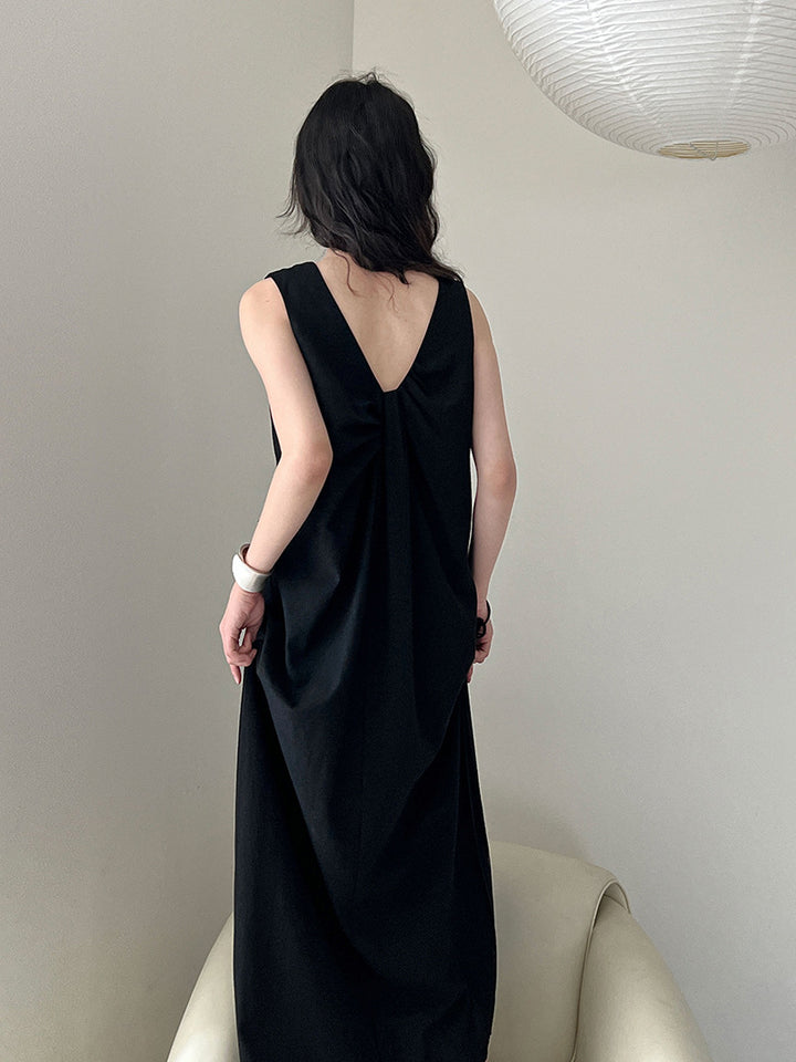 2WayVネックプリーツスリーブレスワンピース