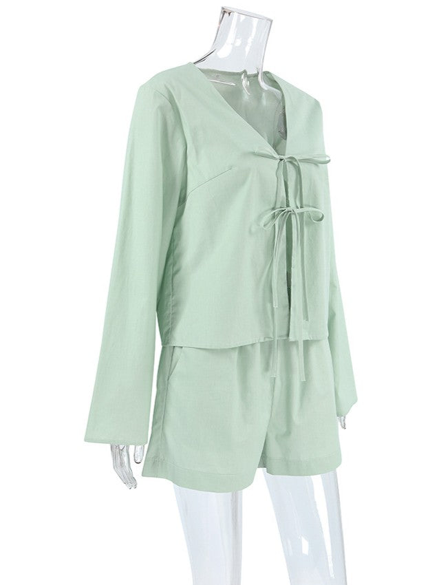 レースアップブラウスセージグリーンセットアップ