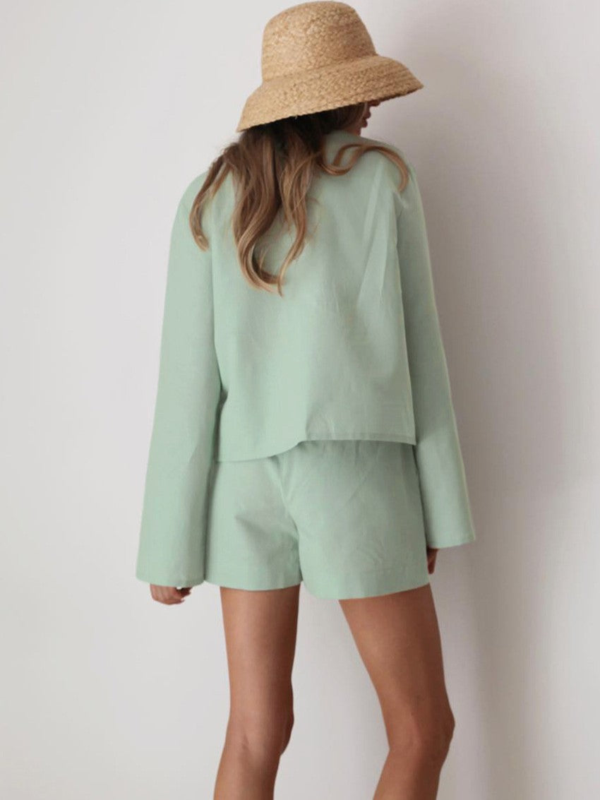 レースアップブラウスセージグリーンセットアップ