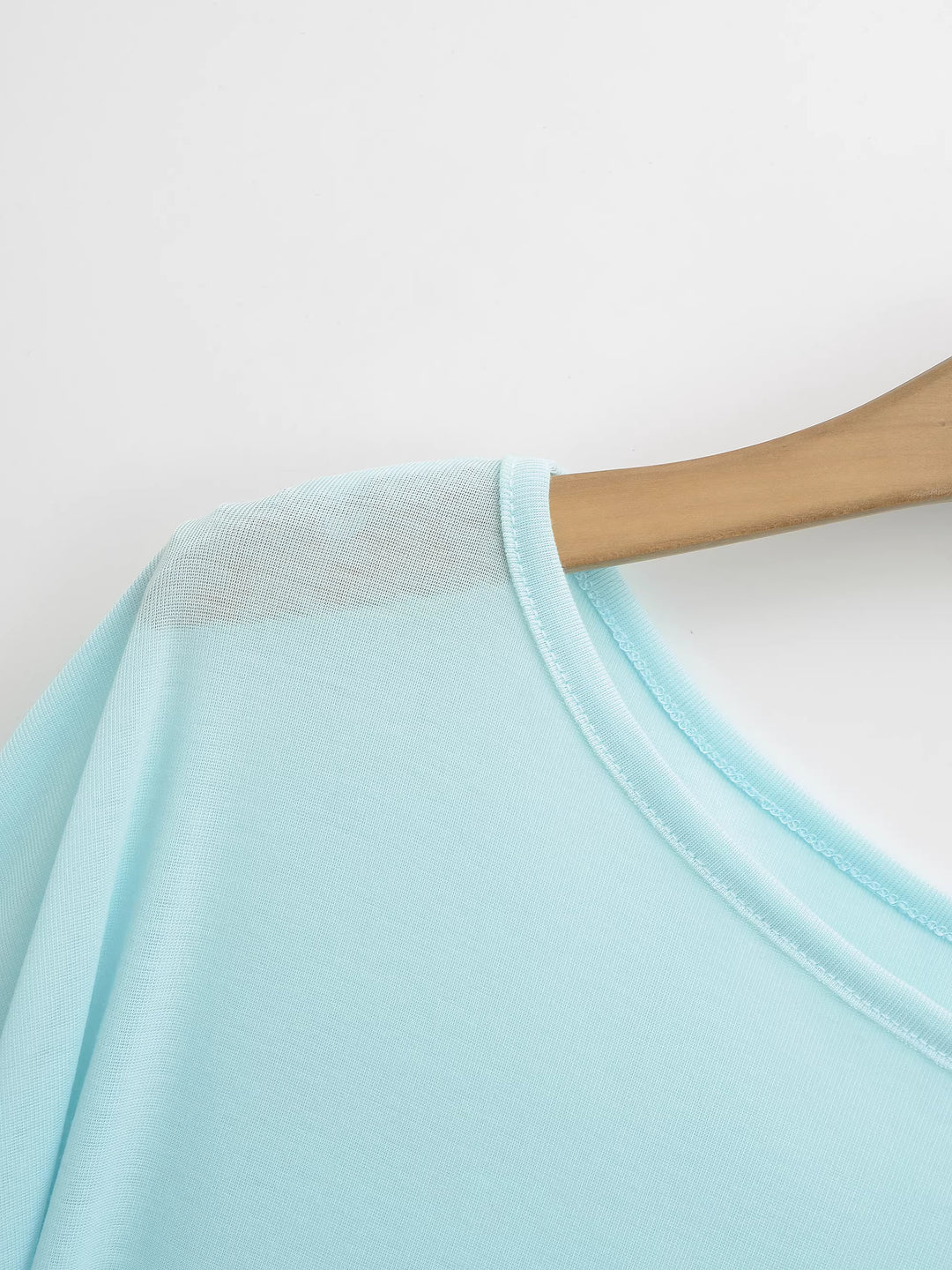 オフショルダーウエストタイトップス